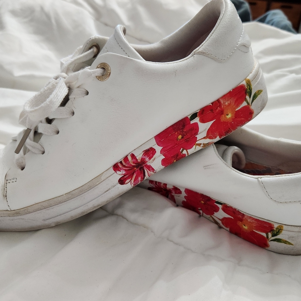 Ted Baker White Sneakers with Red Floral Design